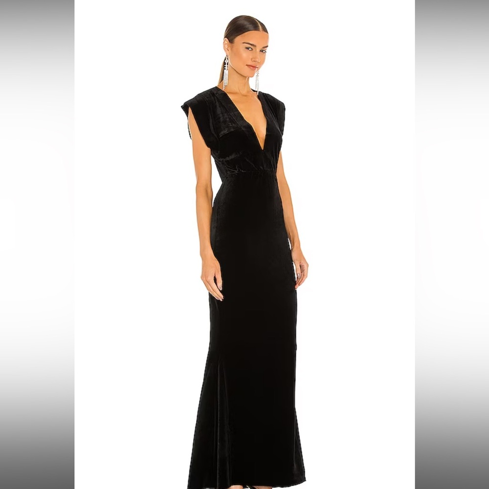 New with tags black V neck velvet gown